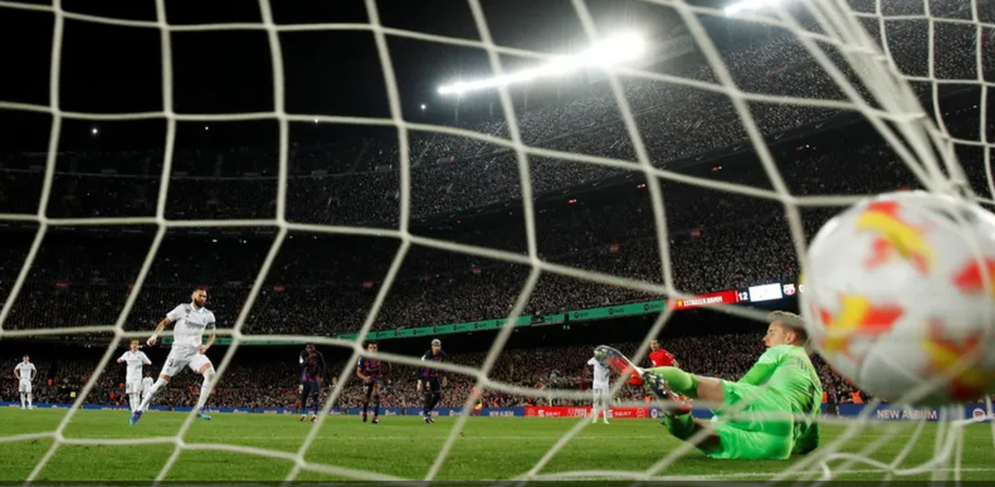 الريال يحسم الكلاسيكيو بنتيجة 4-0 ... وبنزيما تألق في المباراة