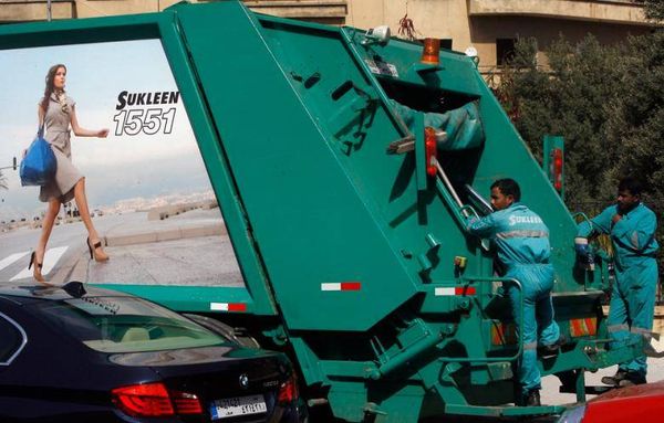 موظفو “سوكلين” يشكون الى وزارة العمل صرفهم