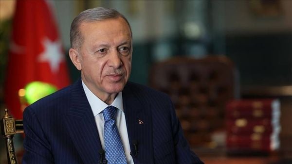 أردوغان: الدول التي تتحدّث دوما عن الحريات صامتة الآن تجاه مجازر الإحتلال بحق الفلسطينيين