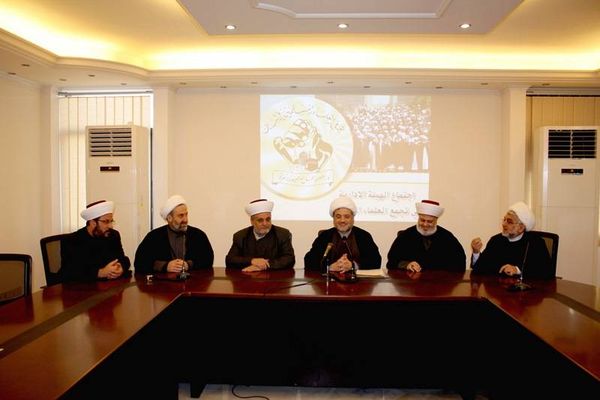 تجمع العلماء: الحريري حر في قراره بعد عودته الى لبنان