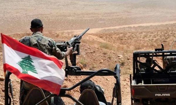 الجيش يفكك قنبلتي طيران غير منفجرتين من مخلفات العدوان في كفرا
