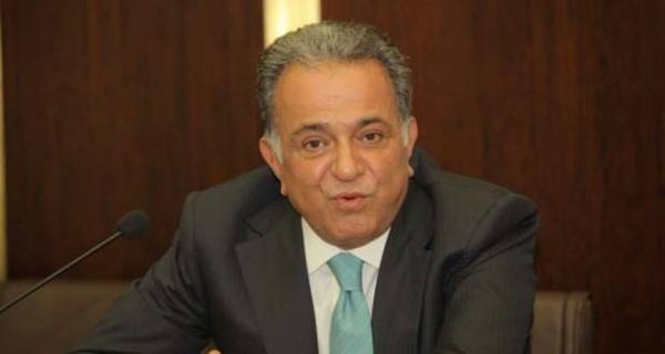 مكاري: إنتاج الحلول ينبغي أن يجمع أطراف السلطة