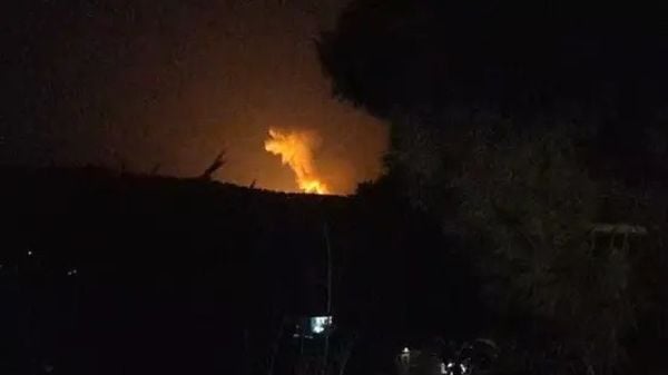 غارتان إسرائيليتان استهدفتا بلدة القنطرة في جنوب لبنان.