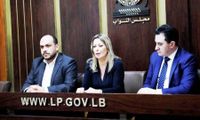 أيوب: لإعادة النظر في تعديلات الضرائب
الأسمر: قرارات الحكومة تزيد من حدة الأزمة