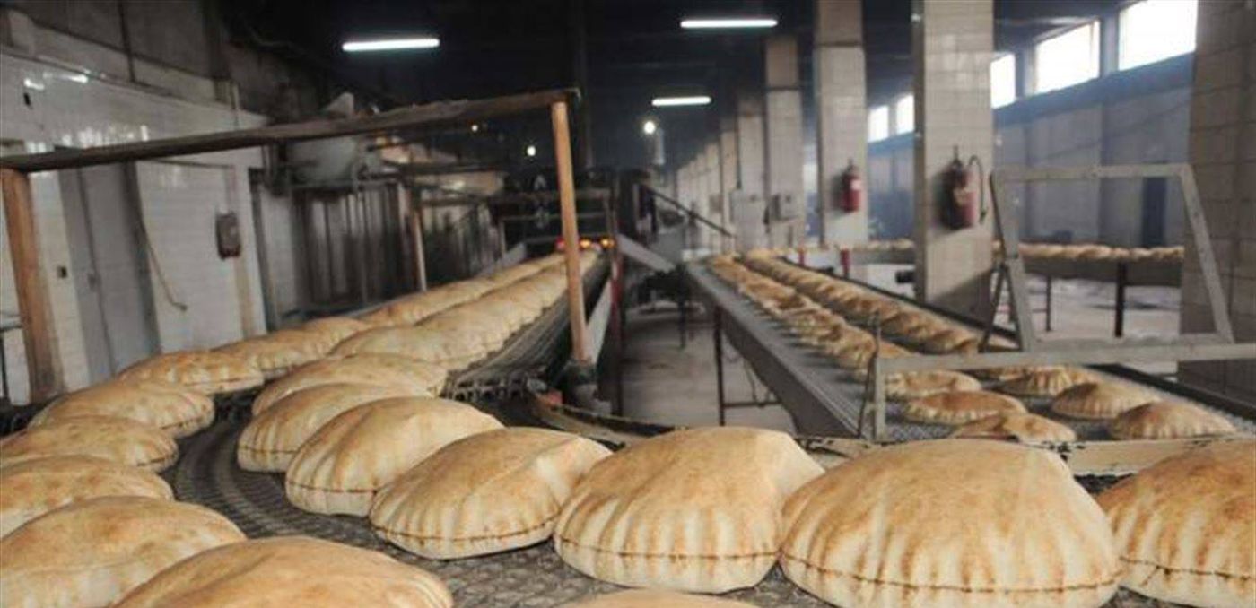 "منعاً لتكرار سيناريو البنزين".. تجمع موزعي الطحين في الجنوب: لرفع الدعم كاملاً عن القمح