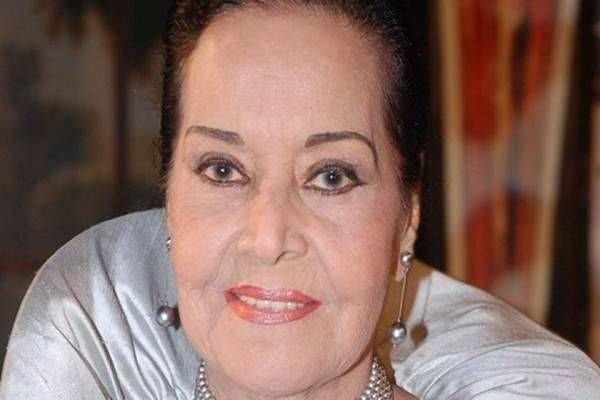 وفاة مديحة يسري بعد صراع مع المرض