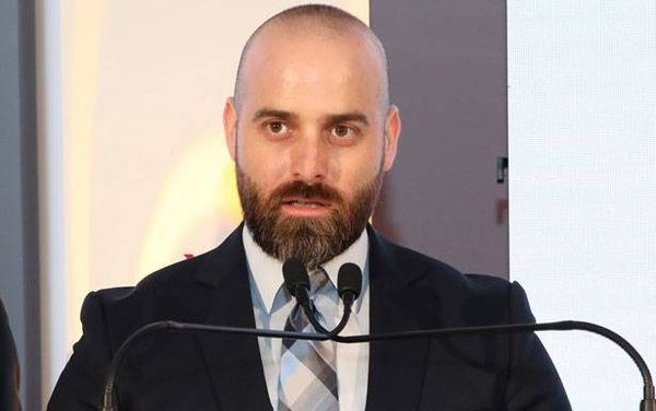 «AM BANCK» احتفل بفرعه الجديد في عاليه