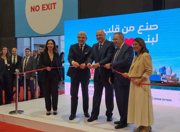 بمشاركة 190 عارضاً على مساحة 10 آلاف متر مربع..
ألرئيس عون أفتتح معرض الصناعات اللبنانية:
نعزّز جهودنا لمواكبة العصر رغم جغرافيتنا المحدودة