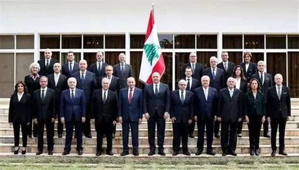 إرضاء الخارج