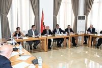 لجنة الزراعة تبحث الرسوم على المستهلك وتأثيراتها