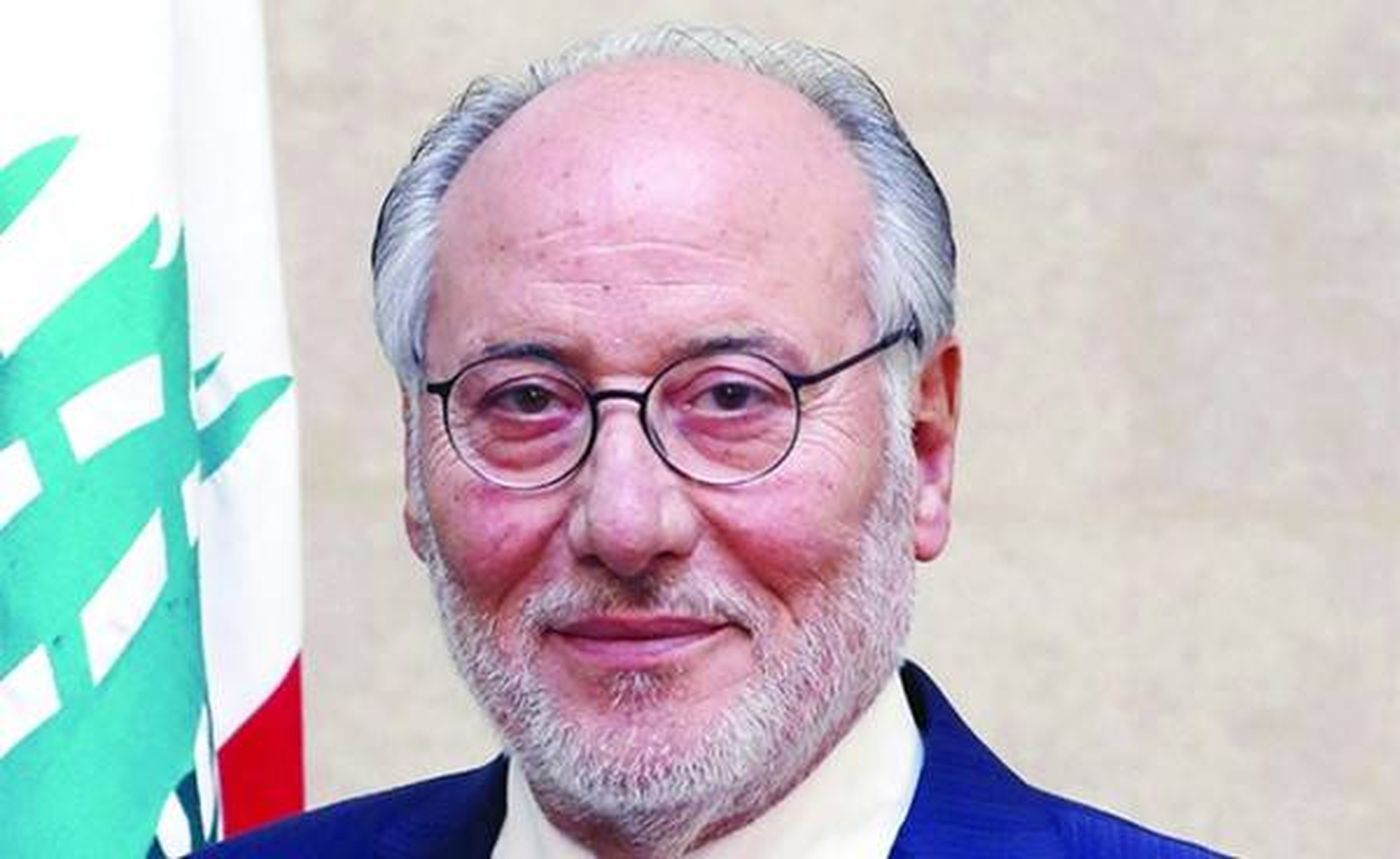 عن إمتحانات الشهادة المتوسطة ورواتب الأساتذة.. هذا ما كشفه الحلبي