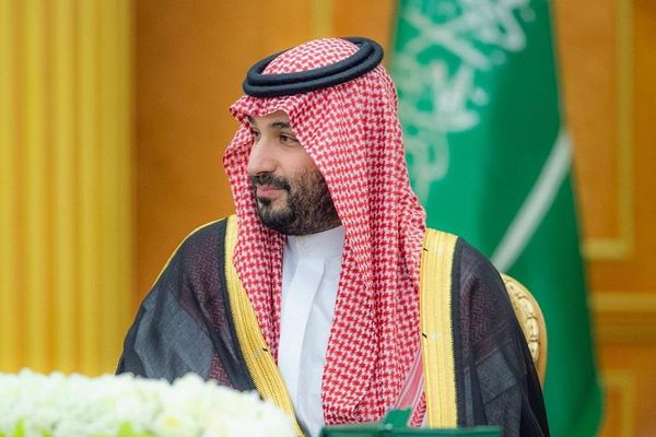ولي العهد السعودي: نؤكد دعمنا من خلال تحالف دعم الشرعية لحكومة اليمن لبسط سلطتها والتصدي للحوثيين