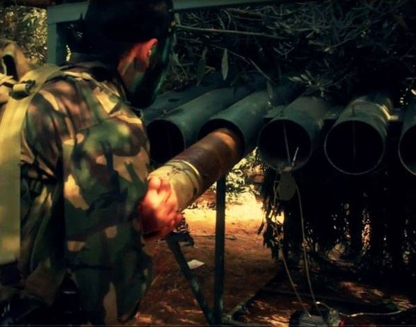 حزب الله يحذر من «المناورات» السياسية