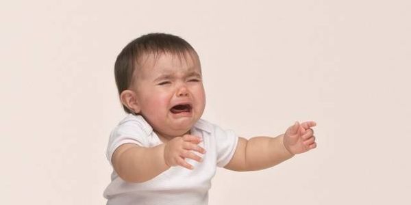 تطورات بقضية الرضيع الذي اتهمت العاملة بقتله.. هذا ما كشفته والدته!