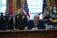 ترامب يُلغي عقوبات 