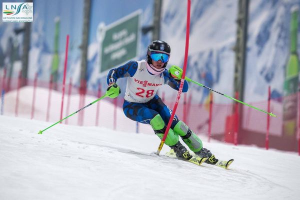 المتزلج أندريا حايك يكتب التاريخ:
لبناني بعمر 17 عاماً في أولمبياد كورتينا الشتوي