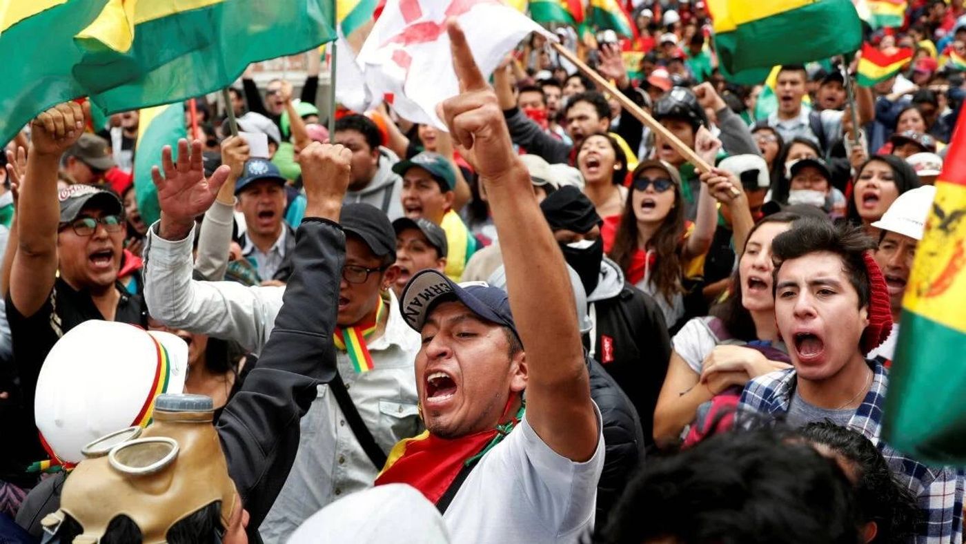 كولومبيا وبوليفيا تطردان سفيرين في تصعيد دبلوماسي متبادل