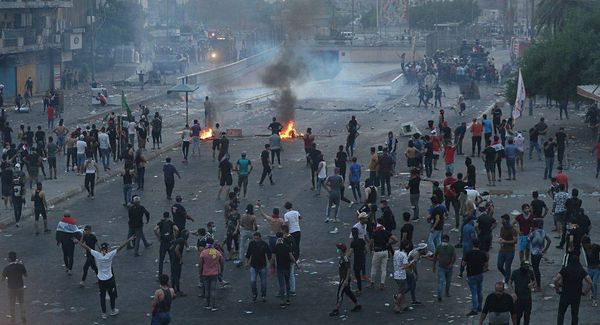 الكويت تدعو مواطنيها إلى مغادرة العراق وعدم السفر إلى هناك في الوقت الراهن