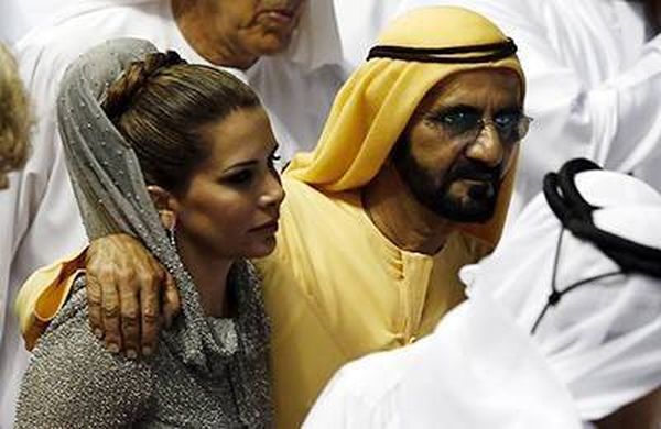 زوجة حاكم دبي تتغزل فيه بفيديو غير مألوف