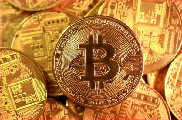 منصة تخطئ بتحويل 620 ألف بيتكوين إلى المستخدمين