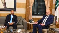 مولوي استقبل سفير عُمان والكعكي