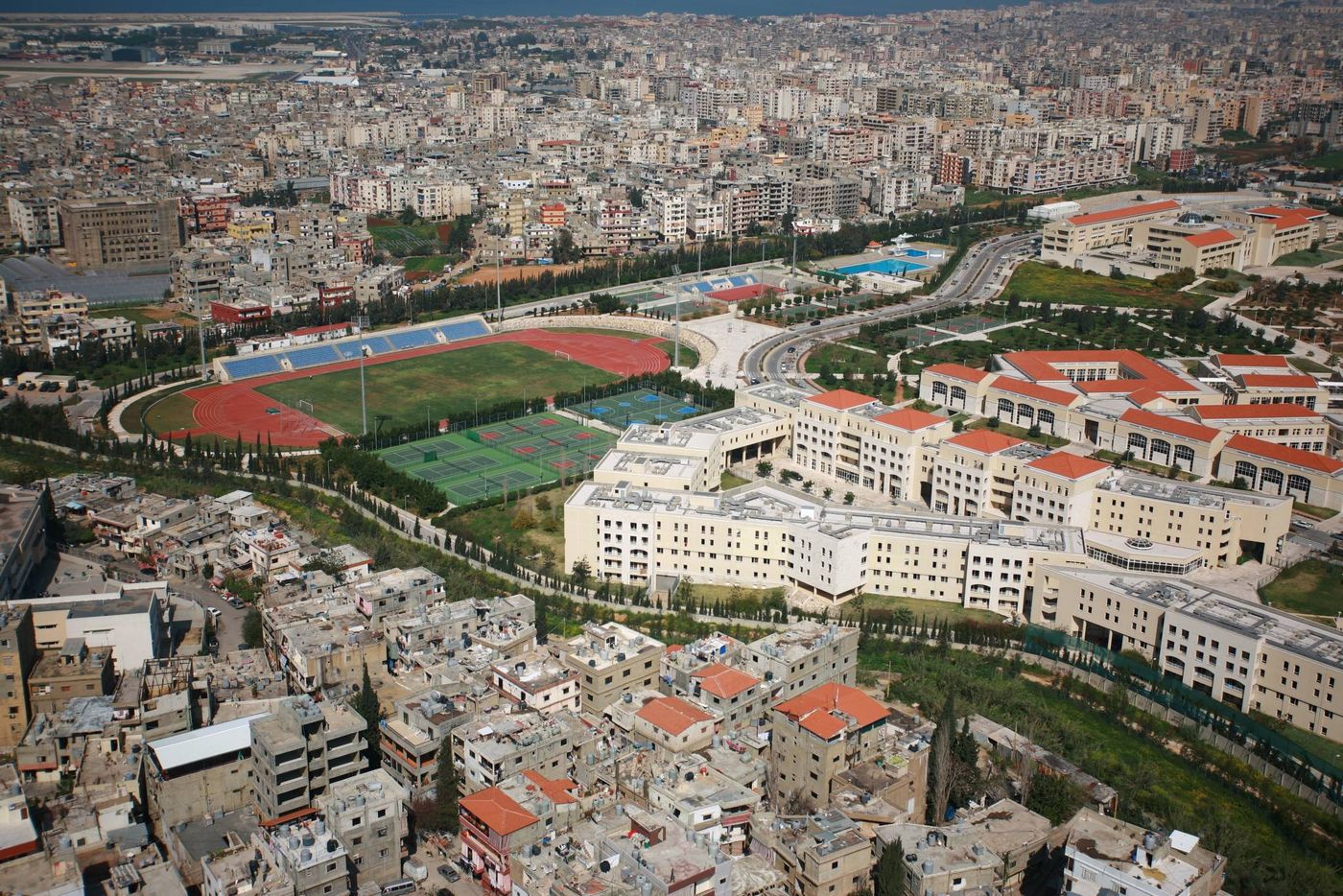 إقفال الجامعة اللبنانية بكافة وحداتها وفروعها