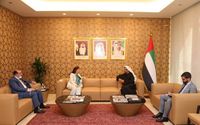 الشامسي بحث مع دشتي ملفات التنمية المستدامة
