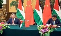 الرئيس الصيني يبحث القضية الفلسطينية مع ملك الأردن في بكين