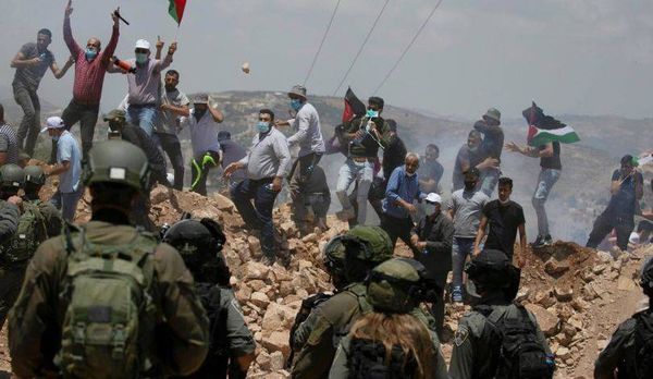 إصابة 92 فلسطينيا خلال مواجهات مع قوات الإحتلال في قرية كفر قدوم