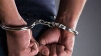 القبض على سارق قضبان حديدية بقيمة 1000 دولار في هذه المنطقة...