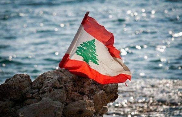 لبنان في ذكرى الإستقلال يبحث عن تدخل أجنبي!