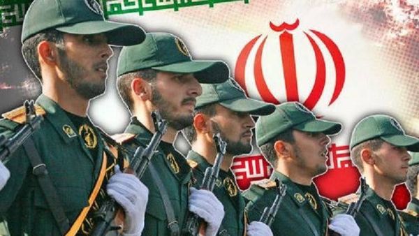 لمن يعود القرار الاول والاخير في ايران؟