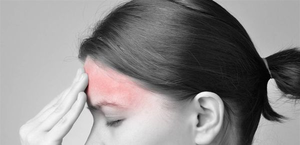هل من علاج قريب لـ "صداع العمى"؟