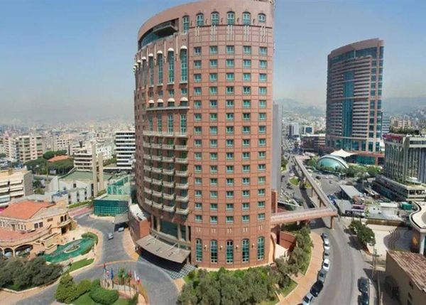 مجموعة الحبتور الإماراتية تقرر الانسحاب من لبنان