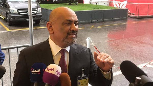 الحكومة اليمنية: عازمون على خطوات لبناء الثقة بمشاورات السويد
