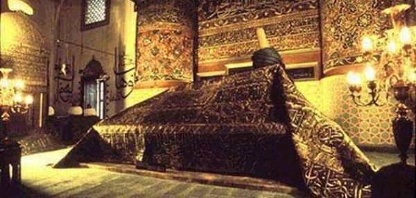 بالفيديو خمس محاولات لسرقة جثمان النبي محمد