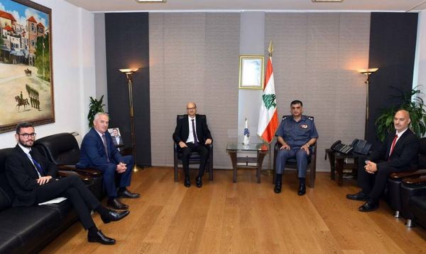 عثمان استقبل ملحق الأمن الداخلي في السفارة الفرنسية مودعا