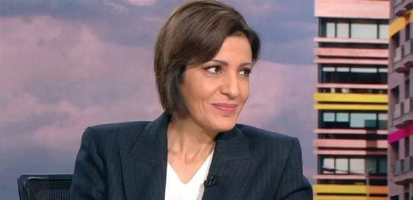 وزيرة البيئة تتفقد مراكز إيواء النازحين في الشمال
