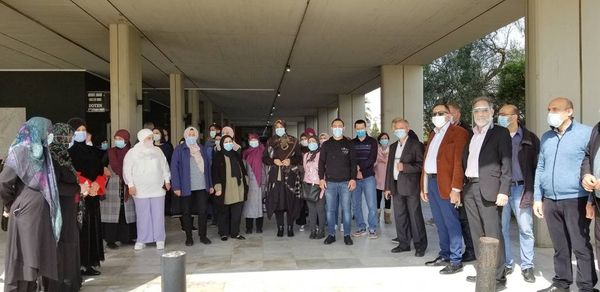 اعتصام للعاملين في الجامعة اللبنانية اعتراضاً على العودة الى دوام العمل الكامل