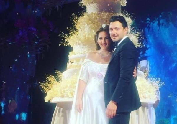بالفيديو.. شاهدوا زفاف محمد الترك وكرمى خيّاط