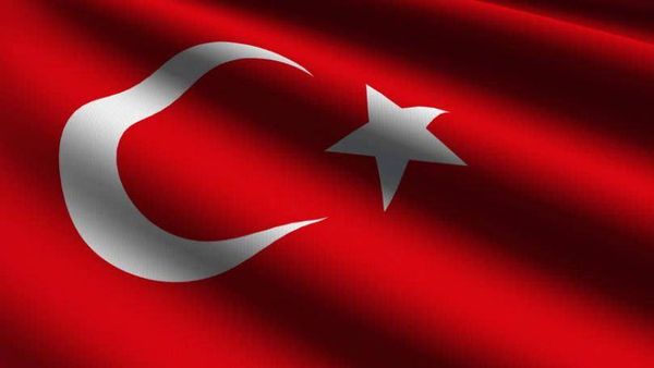 Turkish court rules to keep US pastor in jail as trial continues
