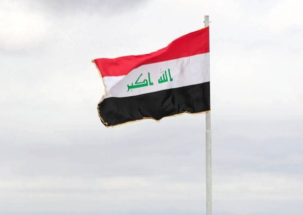 القائد العام للقوات المسلحة العراقية: نتعهد بالعمل لاستقلال قرار العراق وتعزيز سلطة الدولة ومكافحة الفساد