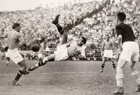 كأس العالم في كرة القدم من عام 1930 حتى عام 2010
1934 : ايطاليا تفتتح الألقاب الأوروبية بغياب حاملة اللقب
