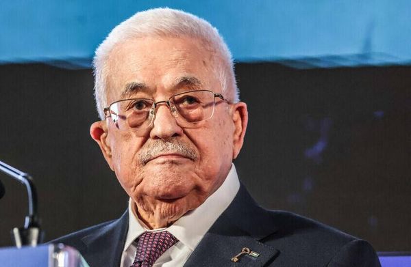 الرئاسة الفلسطينية ترحب بجهود ترامب لاستكمال تنفيذ خطته للسلام