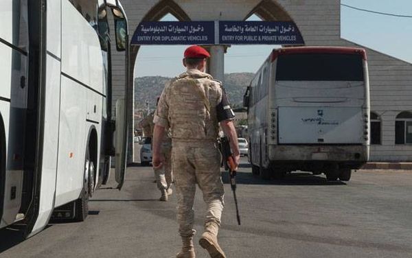 ما مصلحة لبنان في ان يكون آخر الواصلين الى دمشق؟