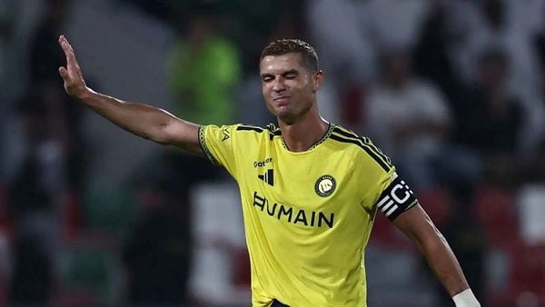 "يا لها من عودة".. رونالدو يعلق على ريمونتادا النصر أمام الاتفاق