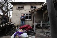 الغزو الروسي على أوكرانيا.. نزوح فوق الأرض وتحتها وهكذا تعيش كييف في اليوم الثاني