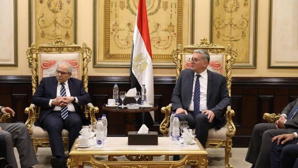 سلام خلال زيارة مقر جامعة الدول العربية في القاهرة: نحو نهضة عربية جديدة قائمة على المصلحة المشتركة