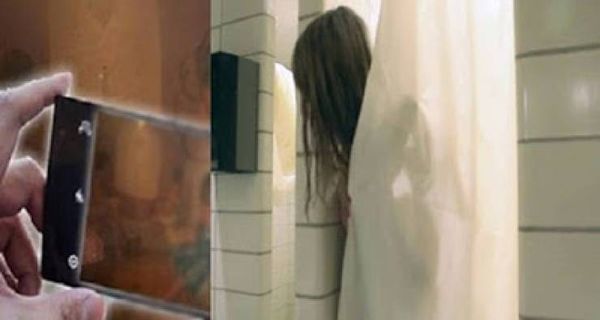 كارثة: فتاه مراهقه دخلت إلى  إلى الحمام.. لن تصدقوا ماذا حصل لها