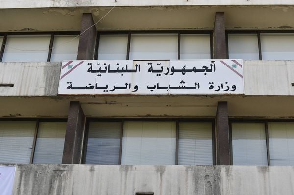 وزير الشباب والرياضة: عمره 68 سنة